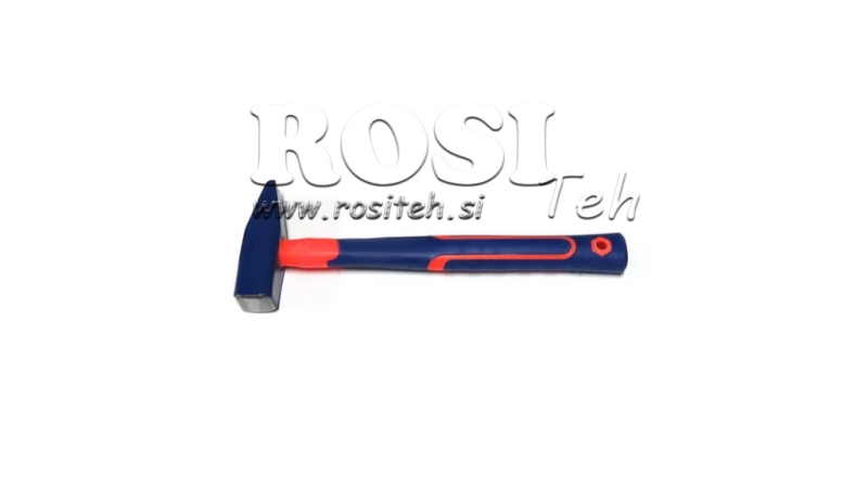 CIOCAN 600 g MÂNER DIN CARBON 32 cm
