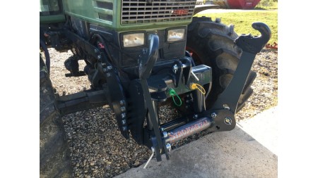HIDRAULICA FRONTALĂ A TRACTORULUI 2KAT PENTRU TRACTOR 1500KG